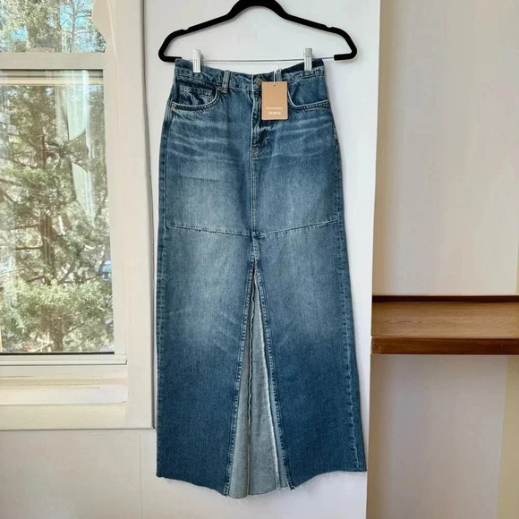 NWT Reformation Tazz Maxi Denim Jean Skirt Slit Blue 25 - Picture 11 of 15